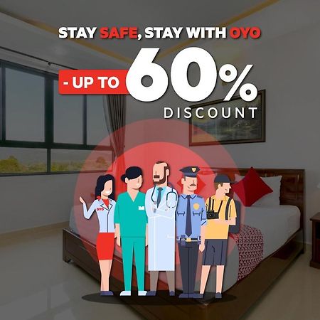 Oyo 747 Cipunegara Residence Сурабая Екстериор снимка